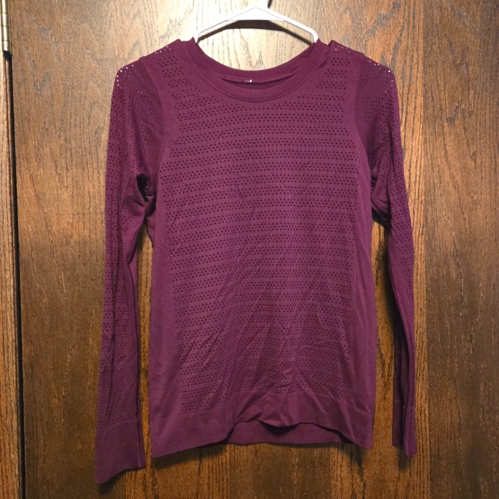 Lululemon Breeze By Longsleeve Top